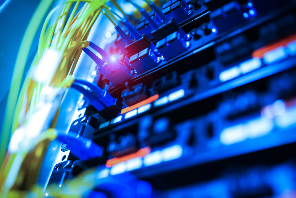 Fibre optique, FTTH, FTTO, opérateur télécom et intégrateur IT Dijon Paris